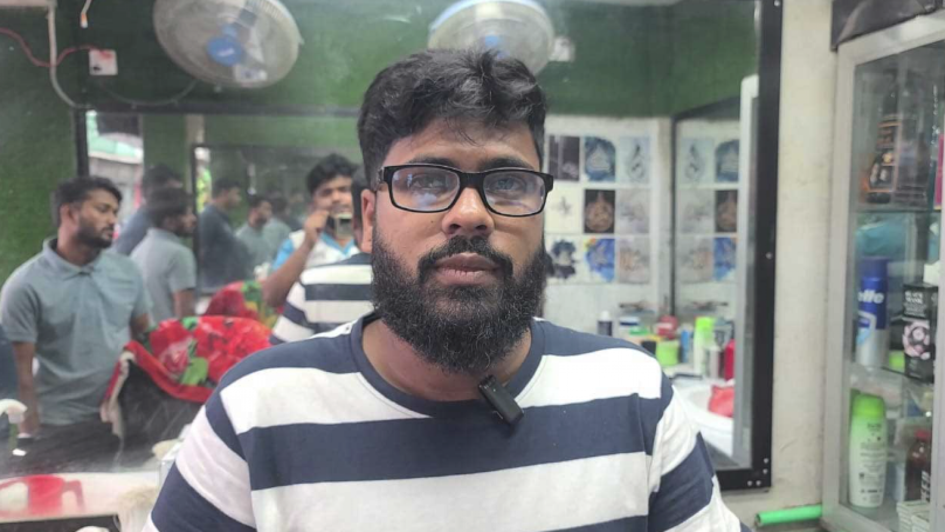 ইসলাম ধর্ম গ্রহণে বাবা-মা বাড়ি থেকে বের করে দেয় মুজাহিদকে