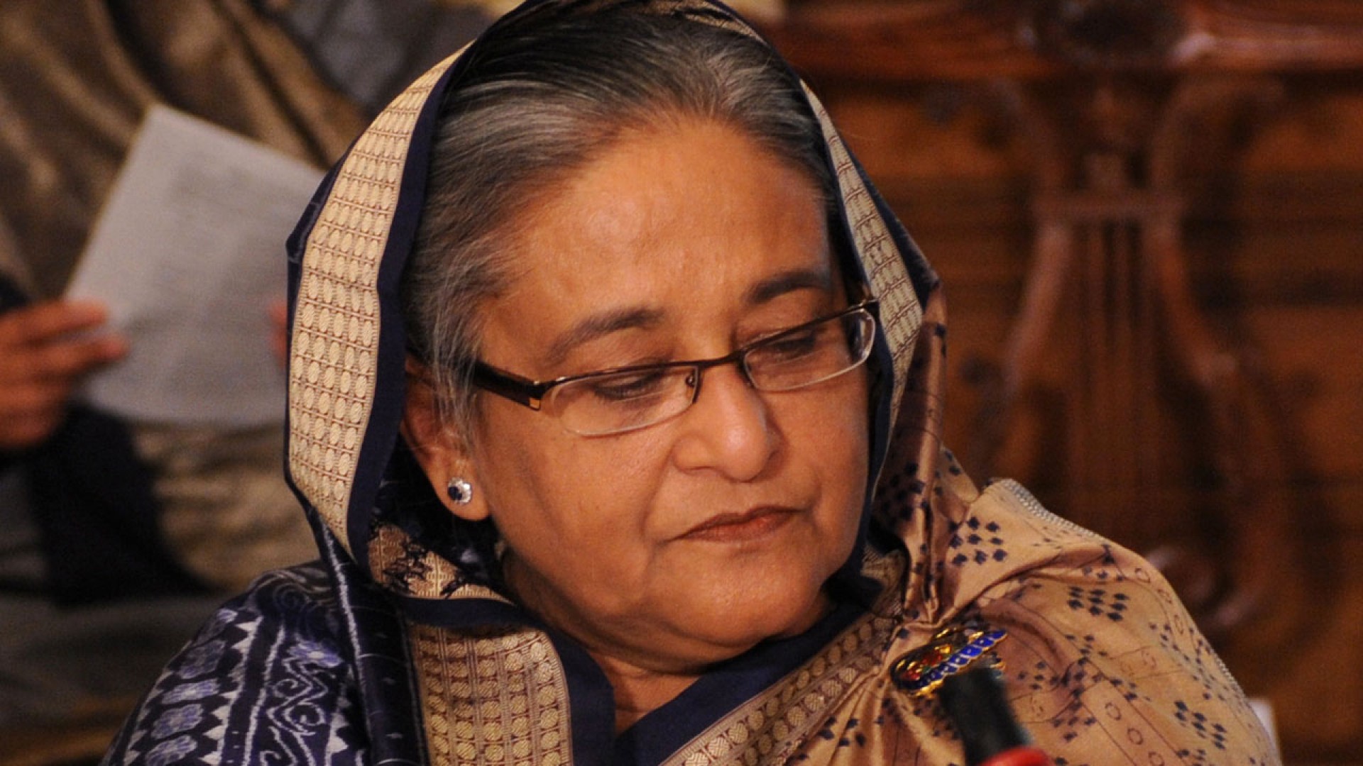 ১২ দপ্তরে শেখ হাসিনাসহ ৩০ আসামির গ্রেপ্তারি পরোয়ানা