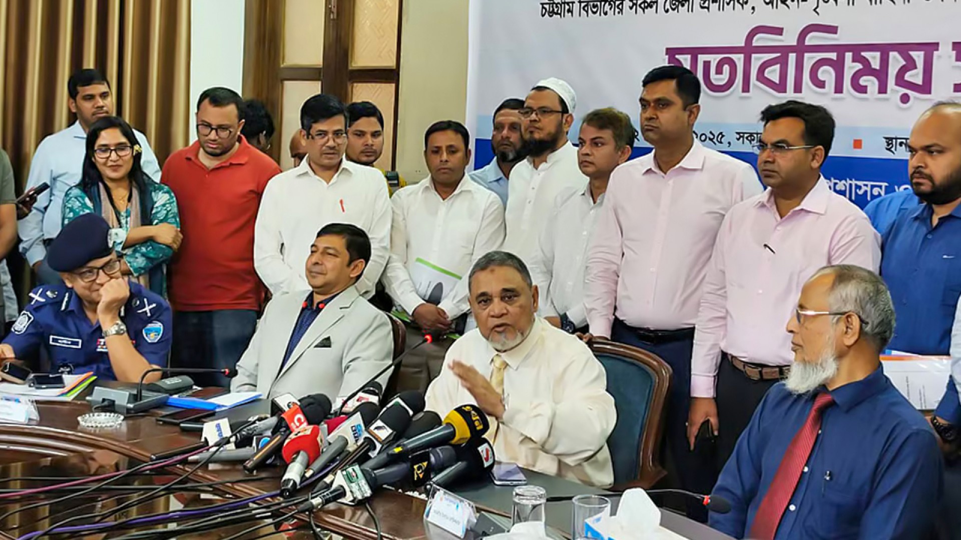 এনসিপি গণতন্ত্রে উত্তরণে পথে বাধা সৃষ্টি করবে না, প্রত্যাশা সিইসির