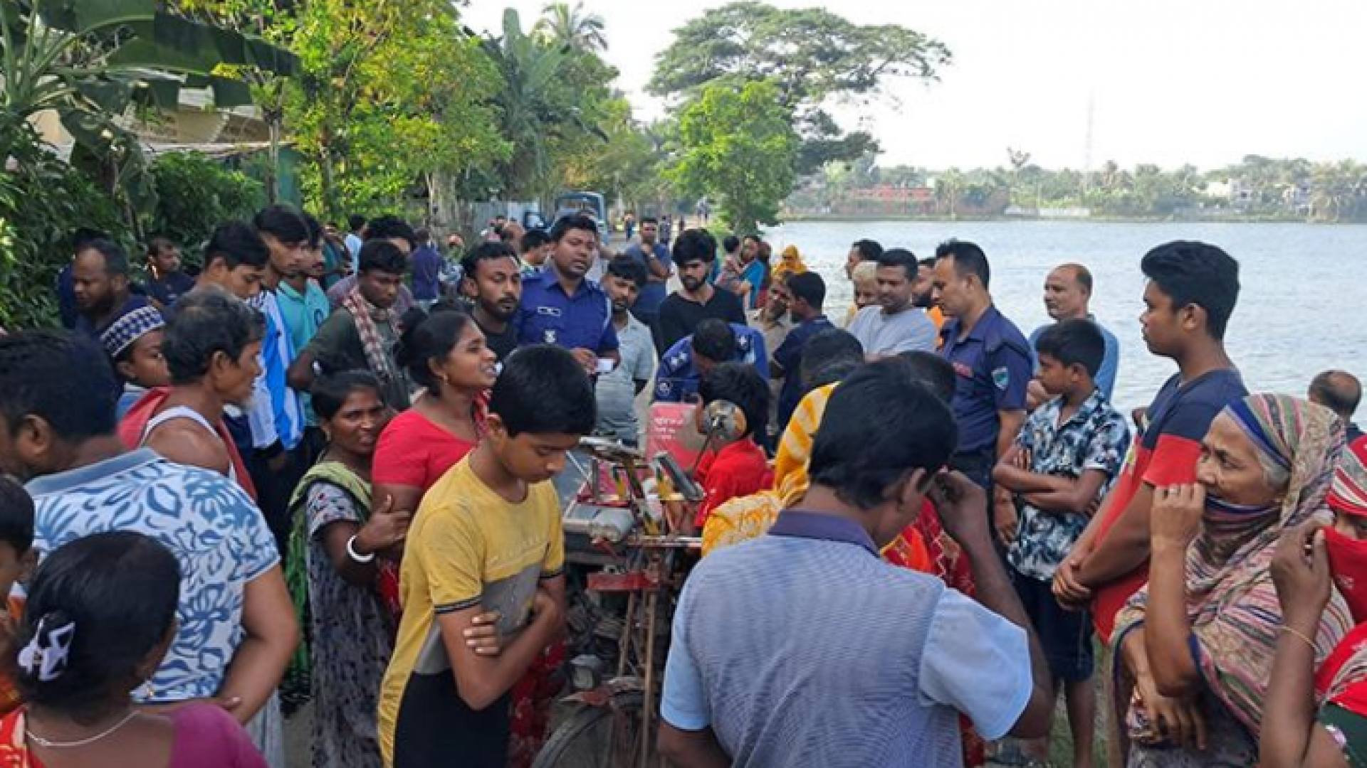 বাগেরহাটে দীঘি থেকে রাজমিস্ত্রির মরদেহ উদ্ধার 