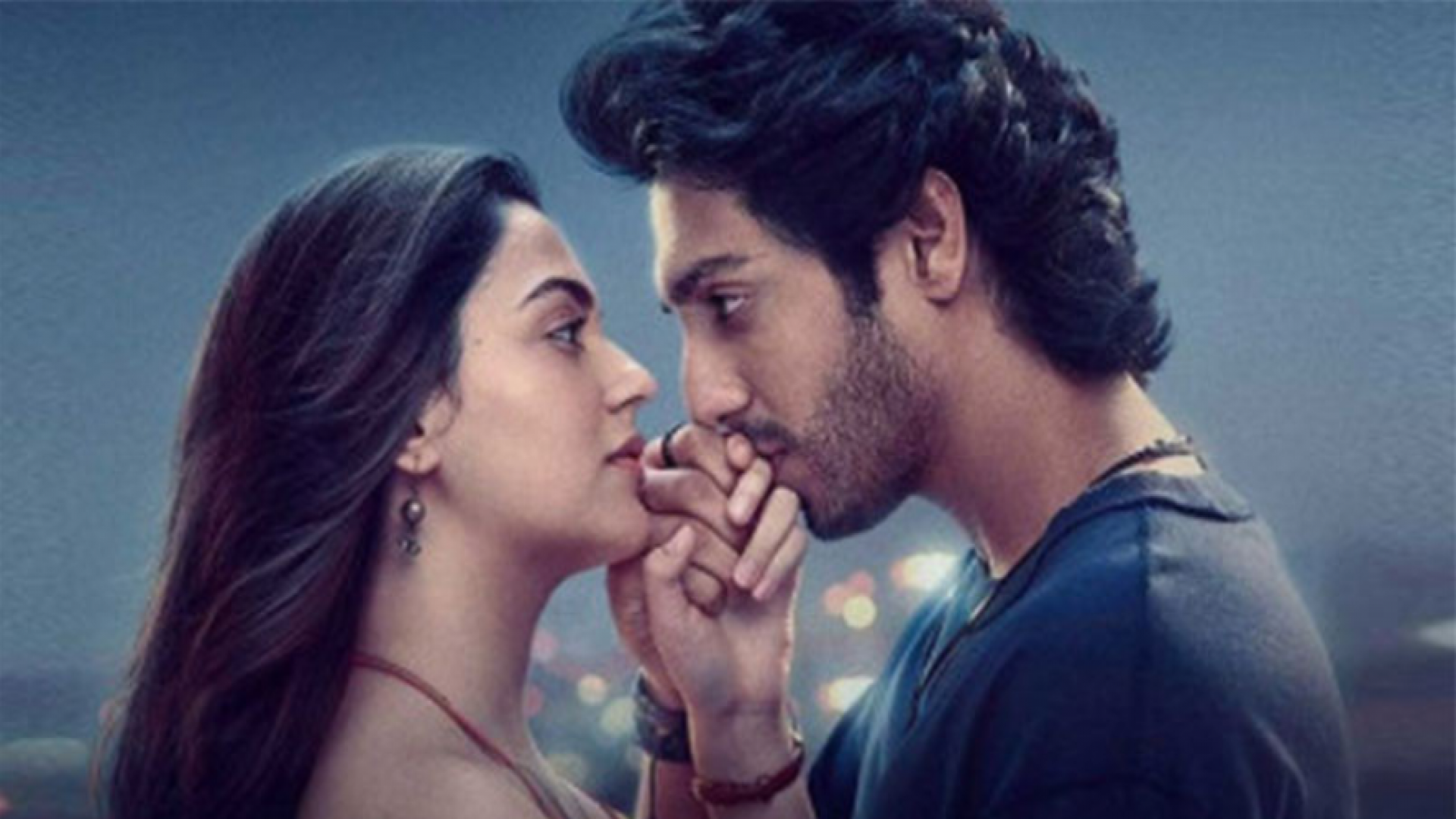 পর্দার সাইয়ারা জুটির প্রেম রুপ নিল বাস্তবে