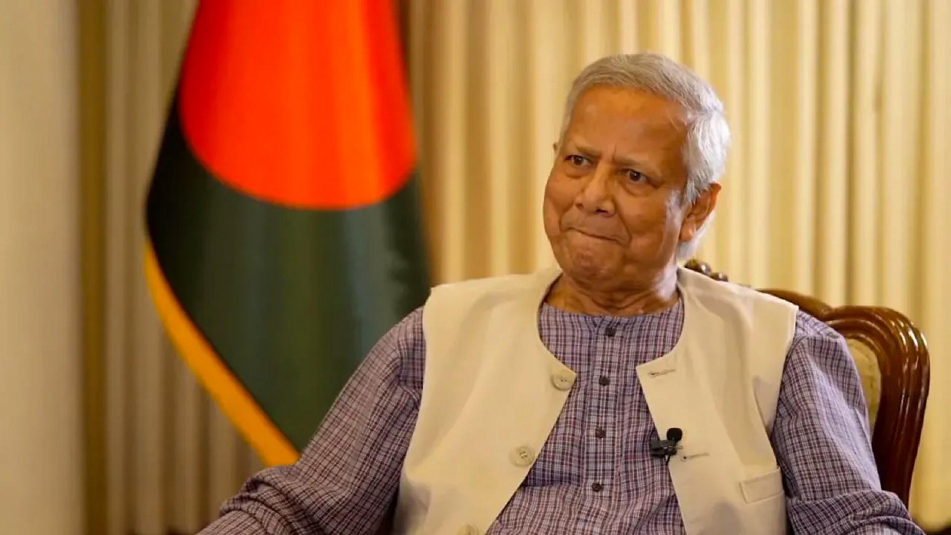 অগ্নিকাণ্ডে মৃত্যুর ঘটনায় প্রধান উপদেষ্টার শোক