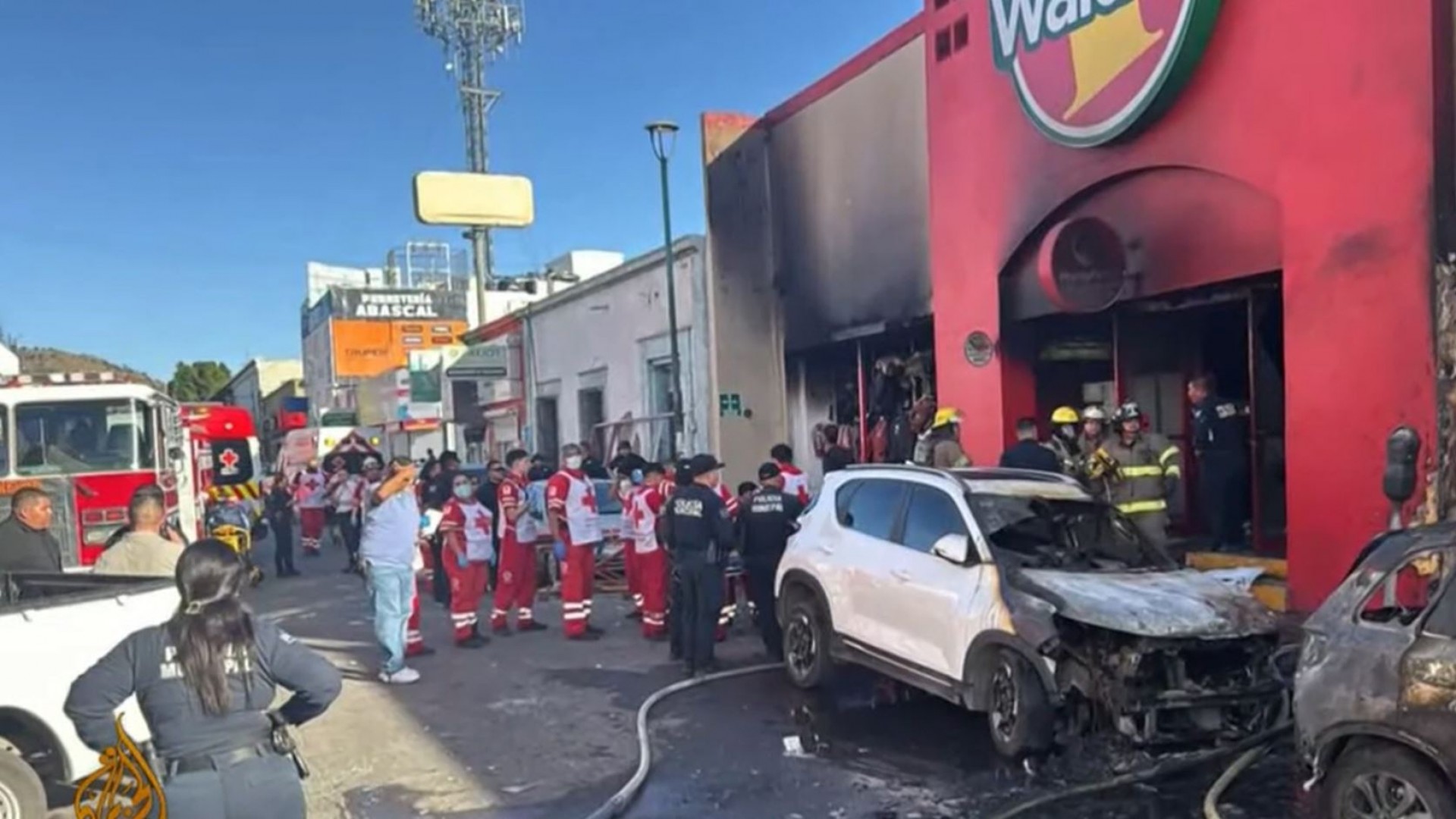 মেক্সিকোর একটি সুপারশপে ভয়াবহ আগুন, শিশুসহ নিহত ২৩