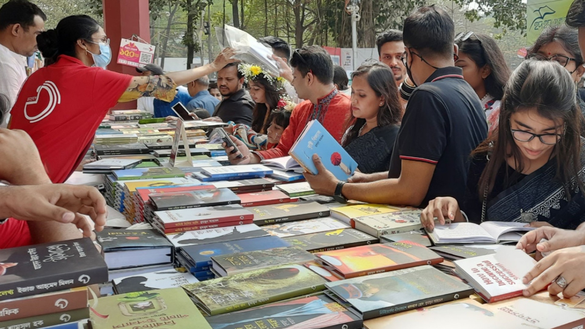 জাতীয় সংসদ নির্বাচন শেষে ফেব্রুয়ারিতেই একুশে বইমেলা