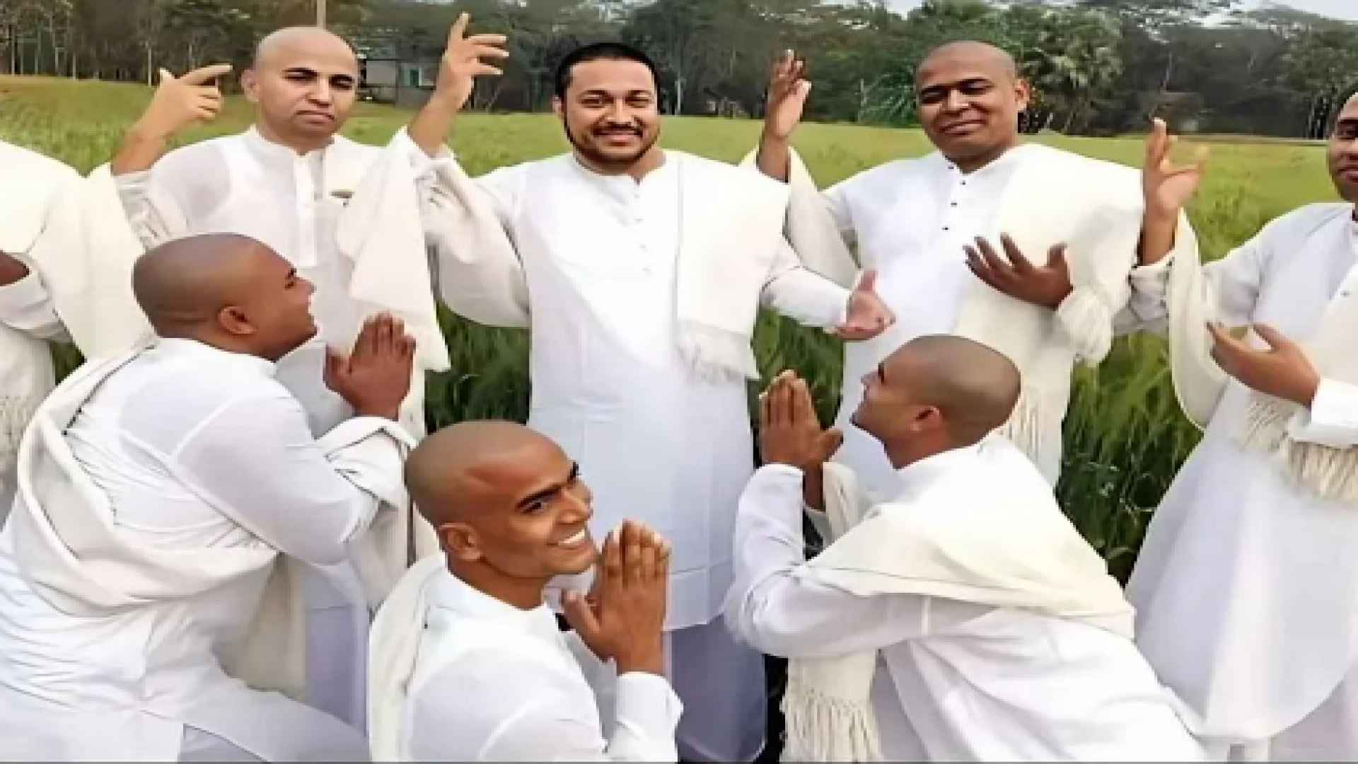 ট্রেনিংয়ের আড়ালে প্রায় ১০০ মুসলিম তরুণ-তরুণীকে ‘খ্রিস্টান’ বানানোর ভয়ঙ্কর অভিযোগ