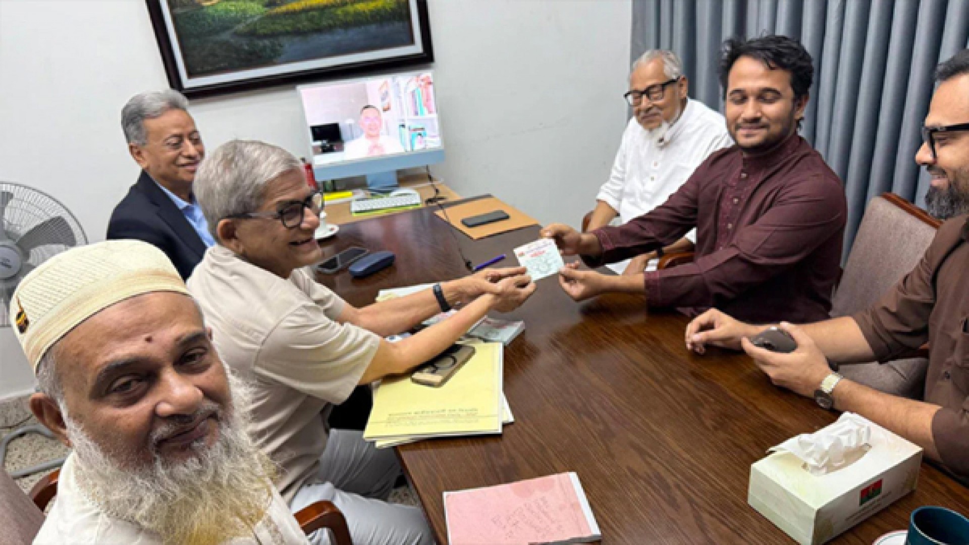 বিএনপিতে যোগ দিলেন মীর মুগ্ধের ভাই স্নিগ্ধ