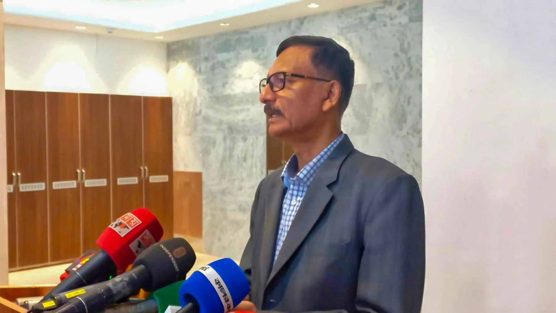 শেখ হাসিনাকে ফেরাতে ভারতের ইতিবাচক সাড়া নেই: পররাষ্ট্র উপদেষ্টা