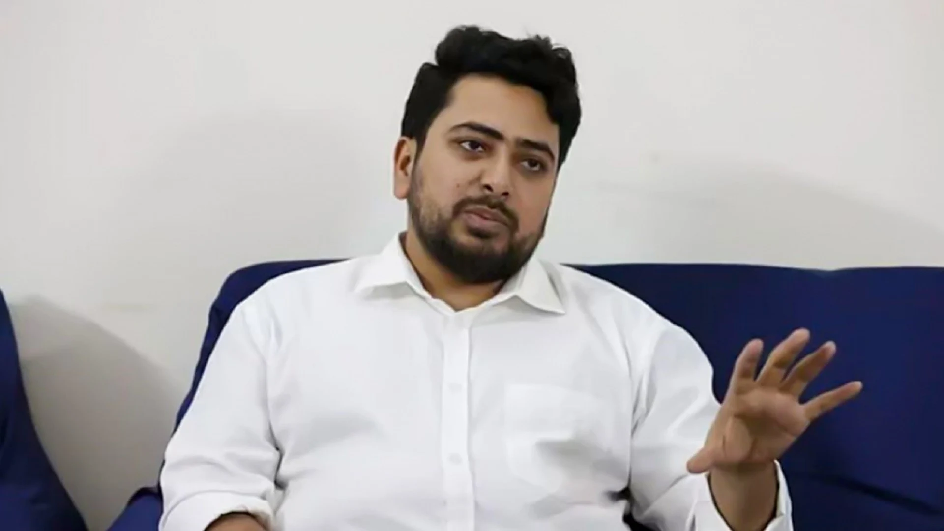 সব রাজনৈতিক দল প্রস্তুত হওয়ার পর তফশিল চায় এনসিপি