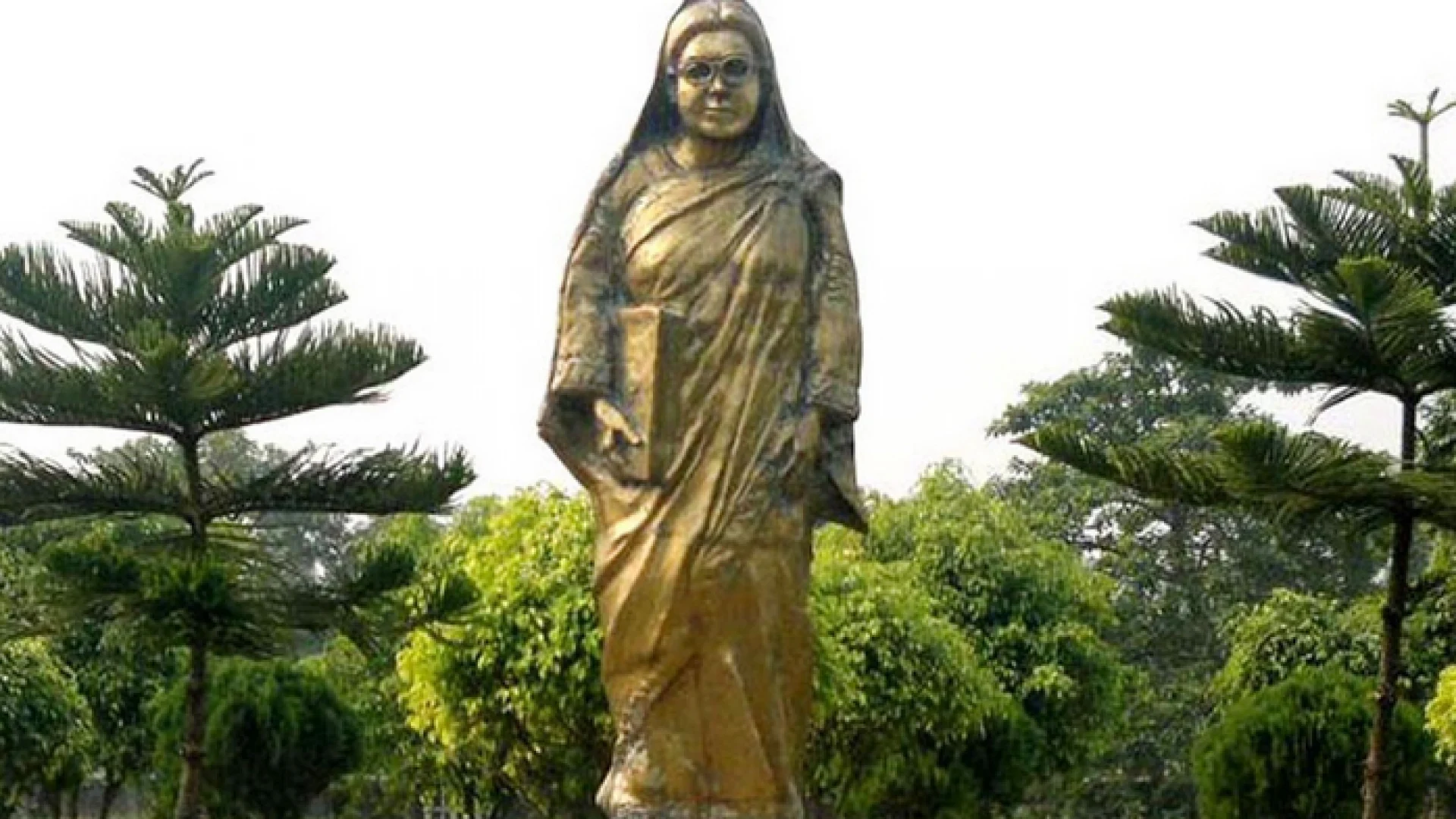 বেগম রোকেয়া দিবস আজ