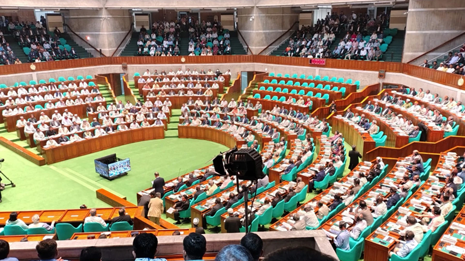 এমপিদের বাসভবন বরাদ্দ কবে, জানালেন চিফ হুইপ