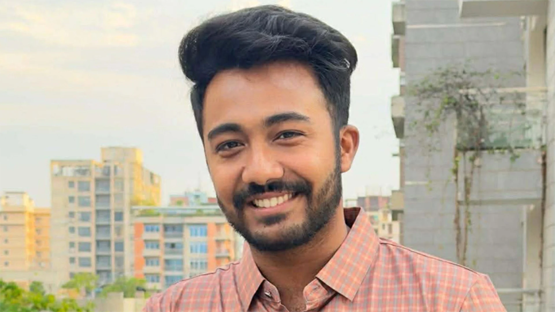 ইডেন কলেজ ছাত্রীকে শ্লীলতাহানির মামলায় গায়ক জাহিদ অন্তু কারাগারে