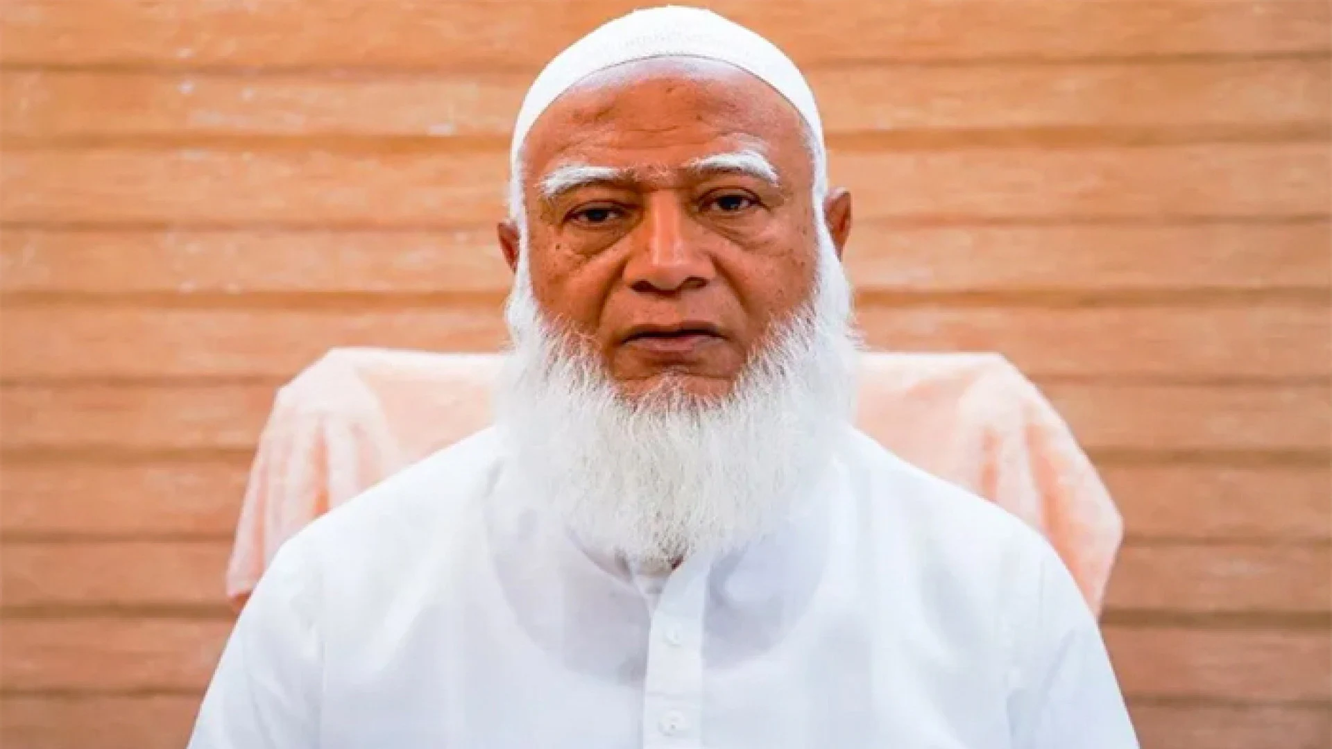 সরকারের কথা শুনলে মনে হয় দেশ তেলের ওপর ভাসছে: ডা. শফিকুর রহমান