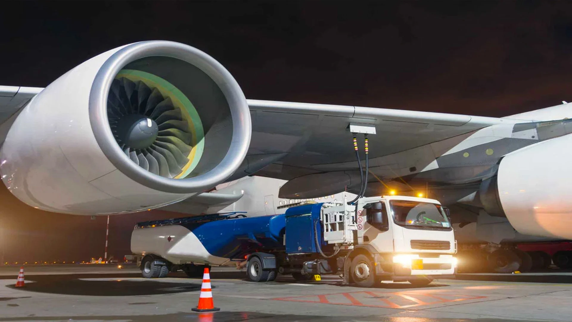 ইউরোপে ফুরিয়ে আসছে জেট ফুয়েল, চলবে আর ছয় সপ্তাহ