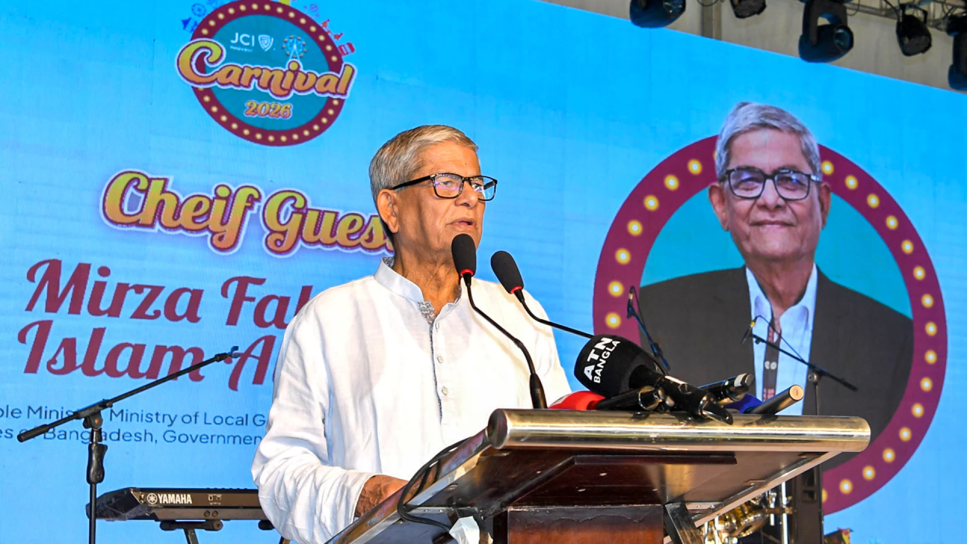 দারিদ্র্য দূর করে জনগণের ভাগ্য পরিবর্তনে কাজ করতে চাই: এলজিআরডি মন্ত্রী