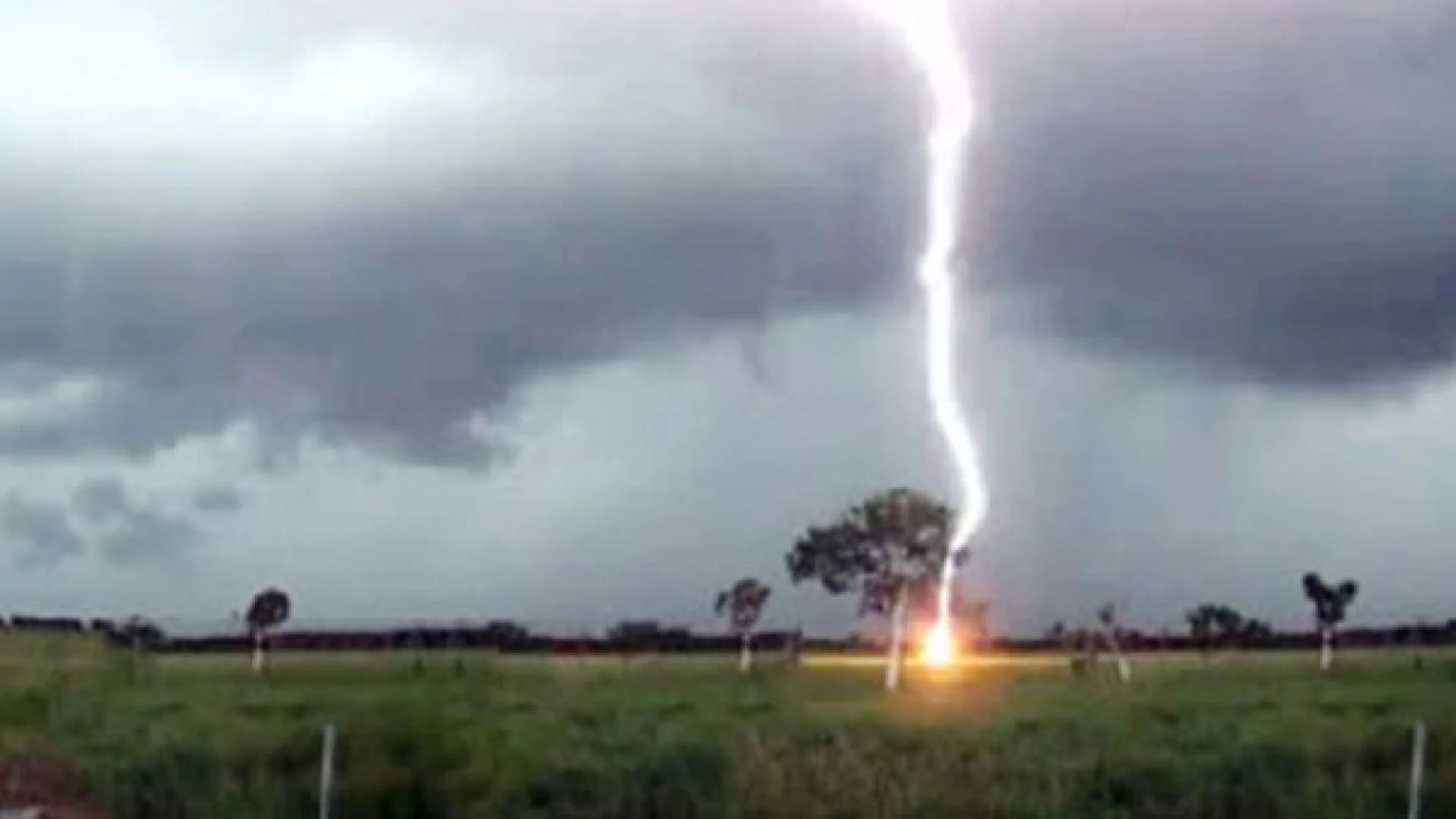 সুনামগঞ্জে বজ্রপাতে চার উপজেলায় ৫ কৃষকের মর্মান্তিক মৃত্যু