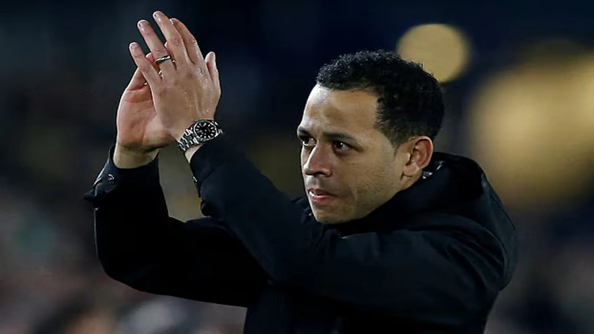 প্রধান কোচ লিয়াম রোজেনিয়রকে বরখাস্ত করেছে চেলসি