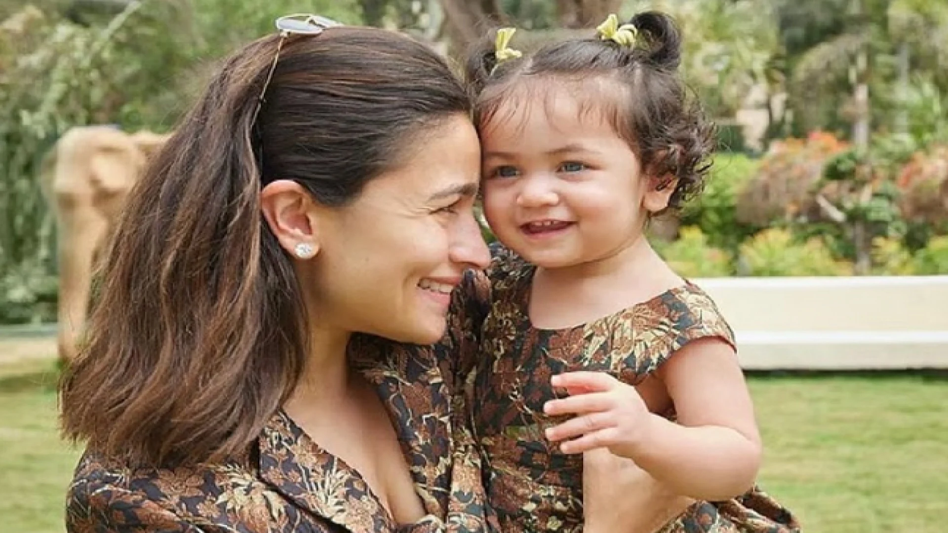 মেয়ের হাতে ব্যাট কিংবা বল দেখতে চাই: আলিয়া ভাট