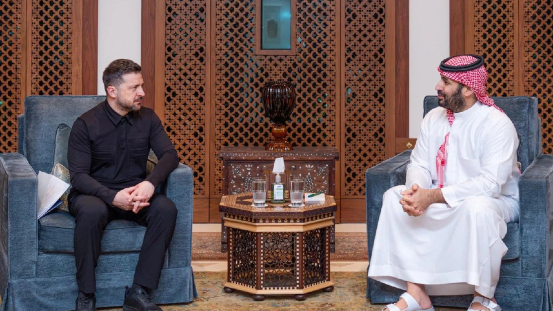 সৌদি আরবসহ তিন দেশের সঙ্গে নিরাপত্তা চুক্তি ইউক্রেনের