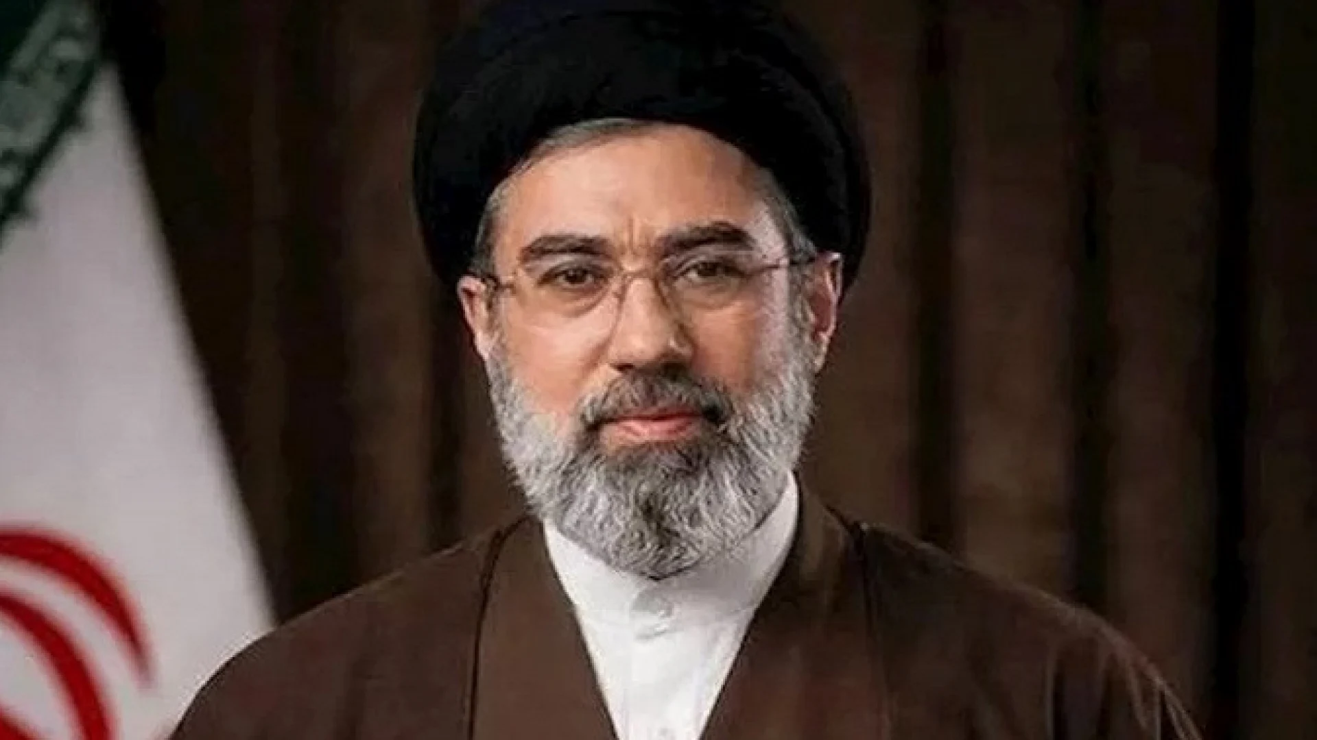 গুরুতর আহত অবস্থা, মুখ-ঠোঁটে প্লাস্টিক সার্জারির প্রয়োজন হতে পারে মোজতবার