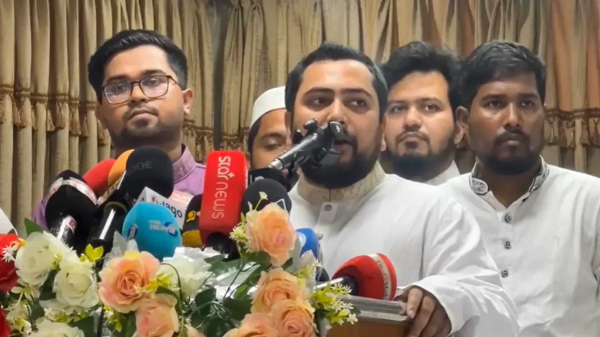 ক্ষমতার রাজনীতি আবারও মাথাচাড়া দিয়ে উঠছে: নাহিদ ইসলাম