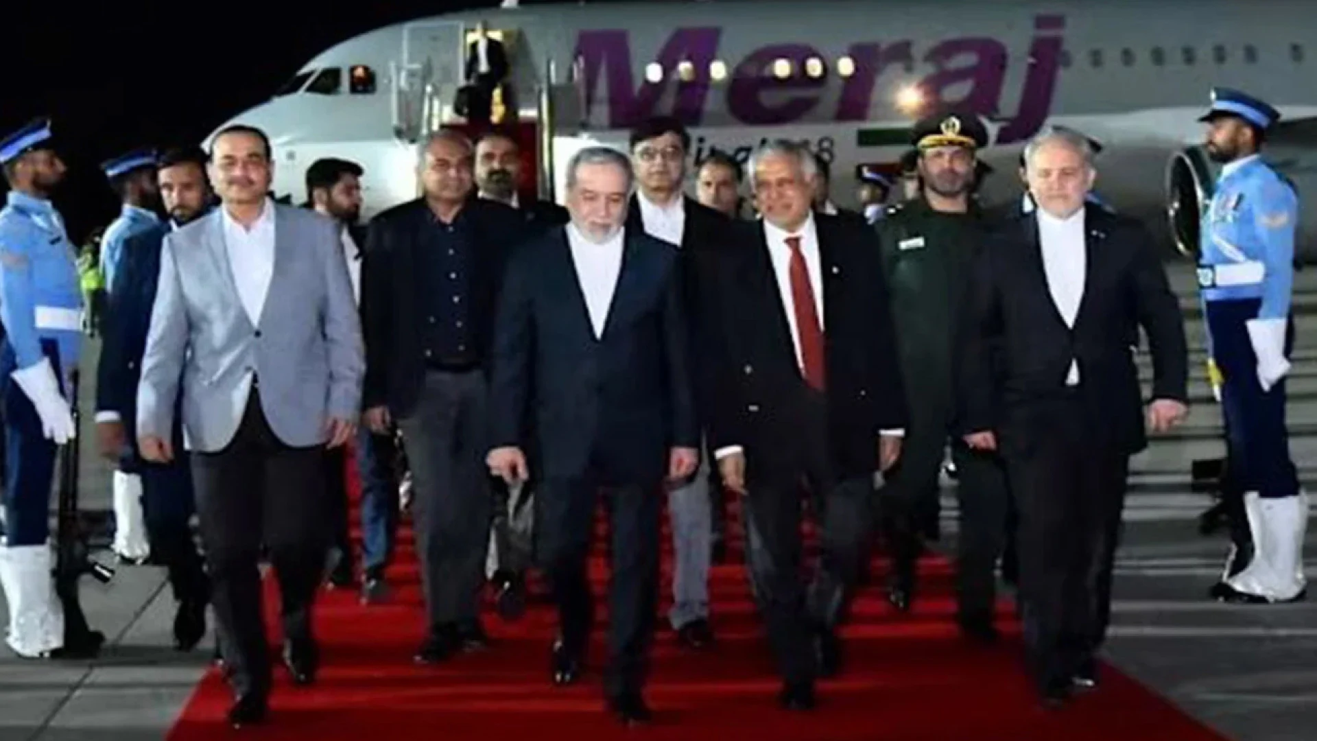 ইসলামাবাদে যুক্তরাষ্ট্রের প্রতিনিধিদের সঙ্গে সরাসরি বৈঠকের পরিকল্পনা নেই : ইরান