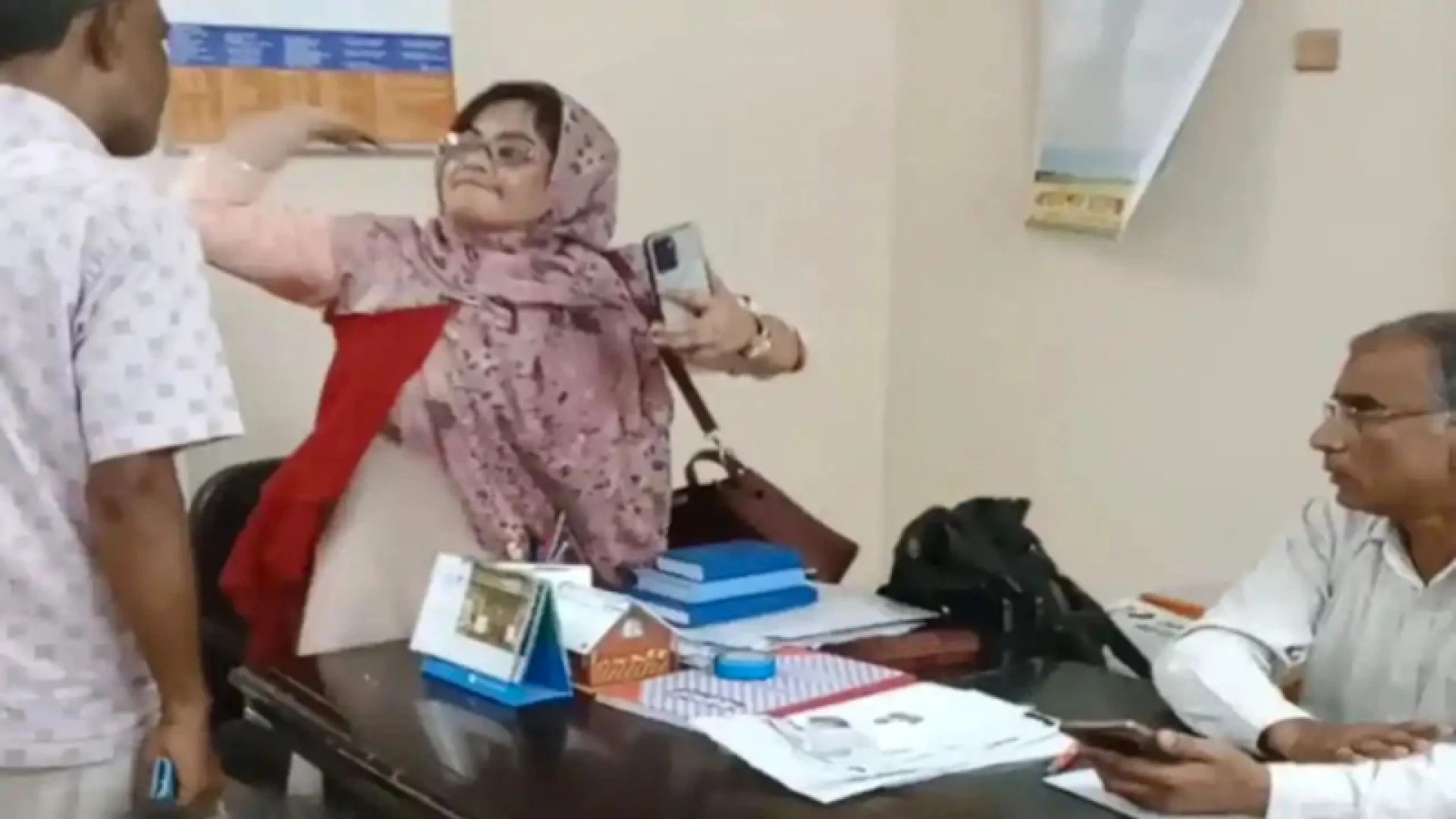 বিএনপি নেতার হাতে লাঞ্ছিত নারী শিক্ষক সাময়িক বরখাস্ত