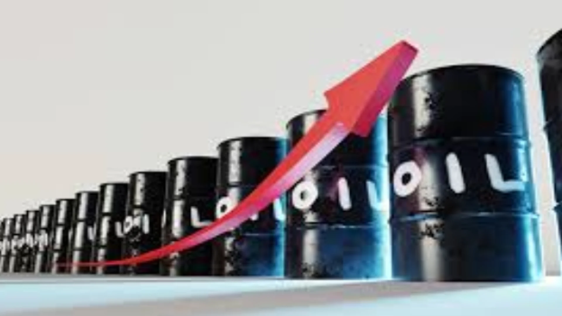 বিশ্ববাজারে তেলের দাম বাড়ল আরও ৩ শতাংশ