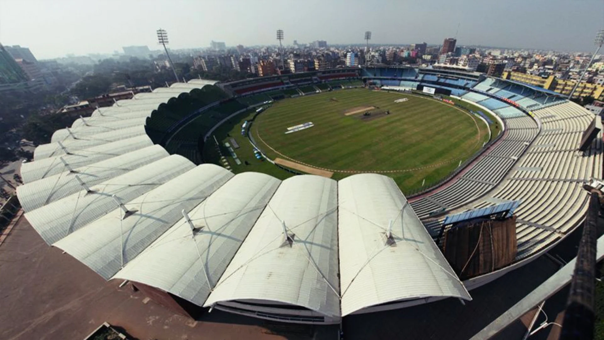 মিরপুর স্টেডিয়ামে বসছে ২৭ হাজার স্কয়ার ফিটের ছাউনি