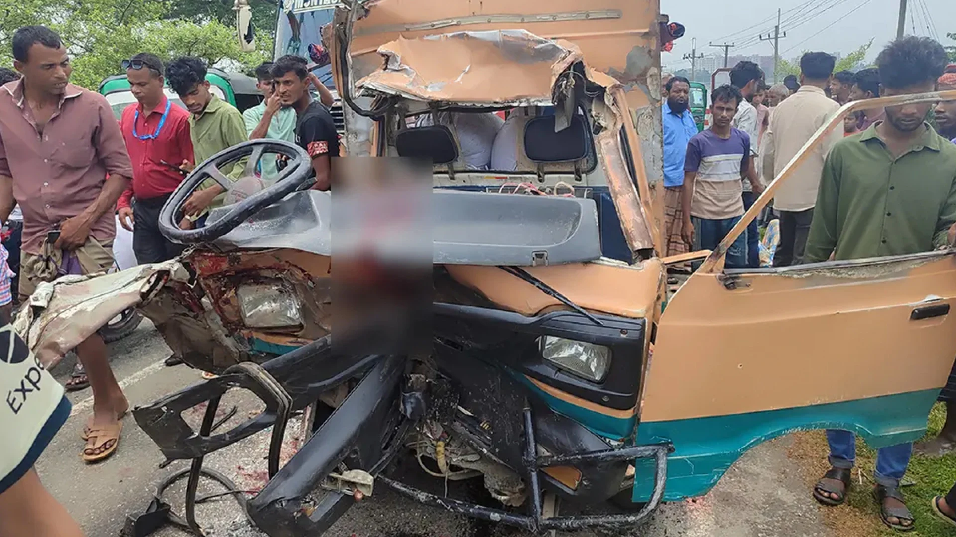 সুনামগঞ্জে বাস-লেগুনার সংঘর্ষে নিহত ২, আহত ৫