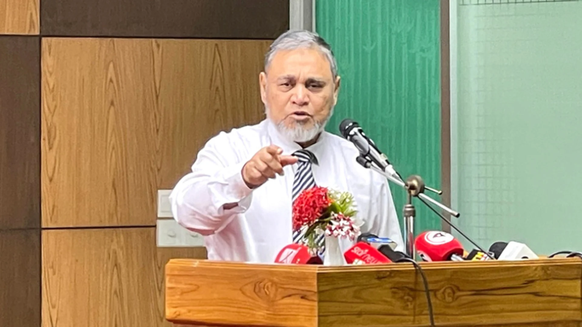 রক্তপাতহীন স্থানীয় সরকার নির্বাচন আয়োজনই প্রধান লক্ষ্য : সিইসি
