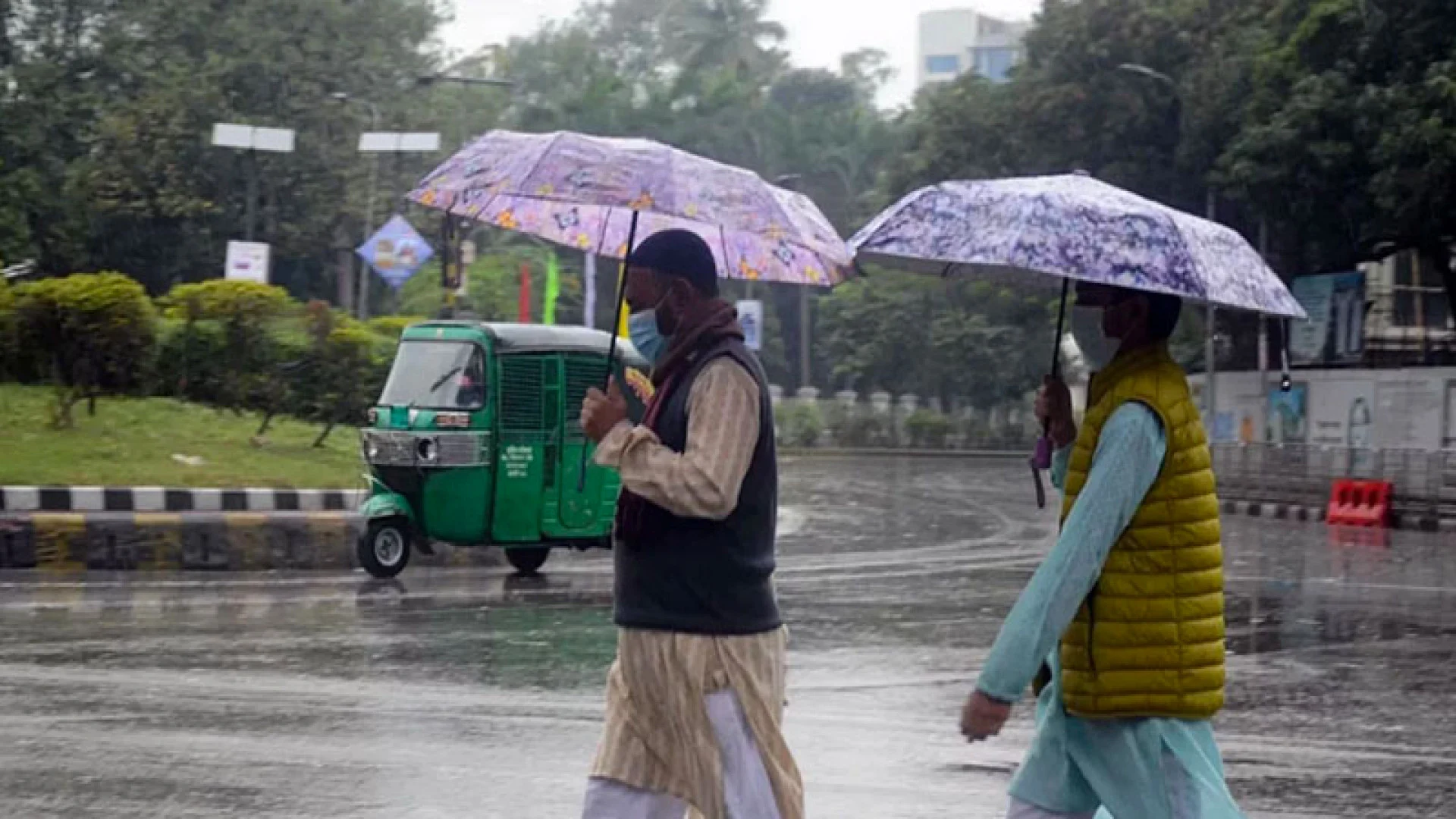 ঈদের দিন উত্তরাঞ্চলে ভারী বৃষ্টির শঙ্কা, দক্ষিণে ভ্যাপসা গরম