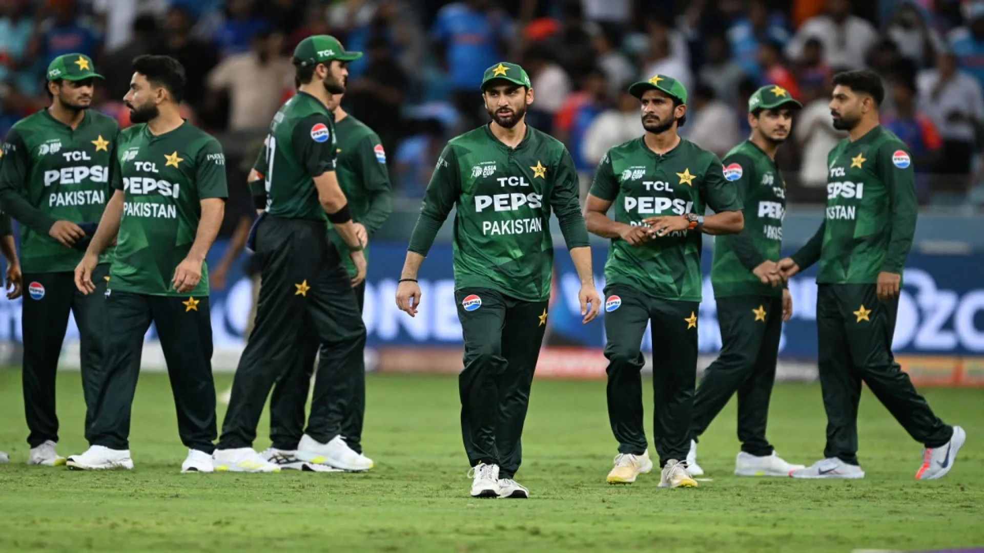 ওয়ানডেতে ১০০০তম ম্যাচ খেলে ইতিহাস গড়ল পাকিস্তান