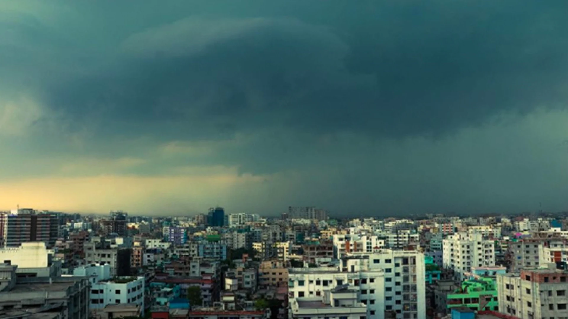 বৃষ্টির সুখবর দিল আবহাওয়া অফিস, কমতে পারে তাপপ্রবাহ