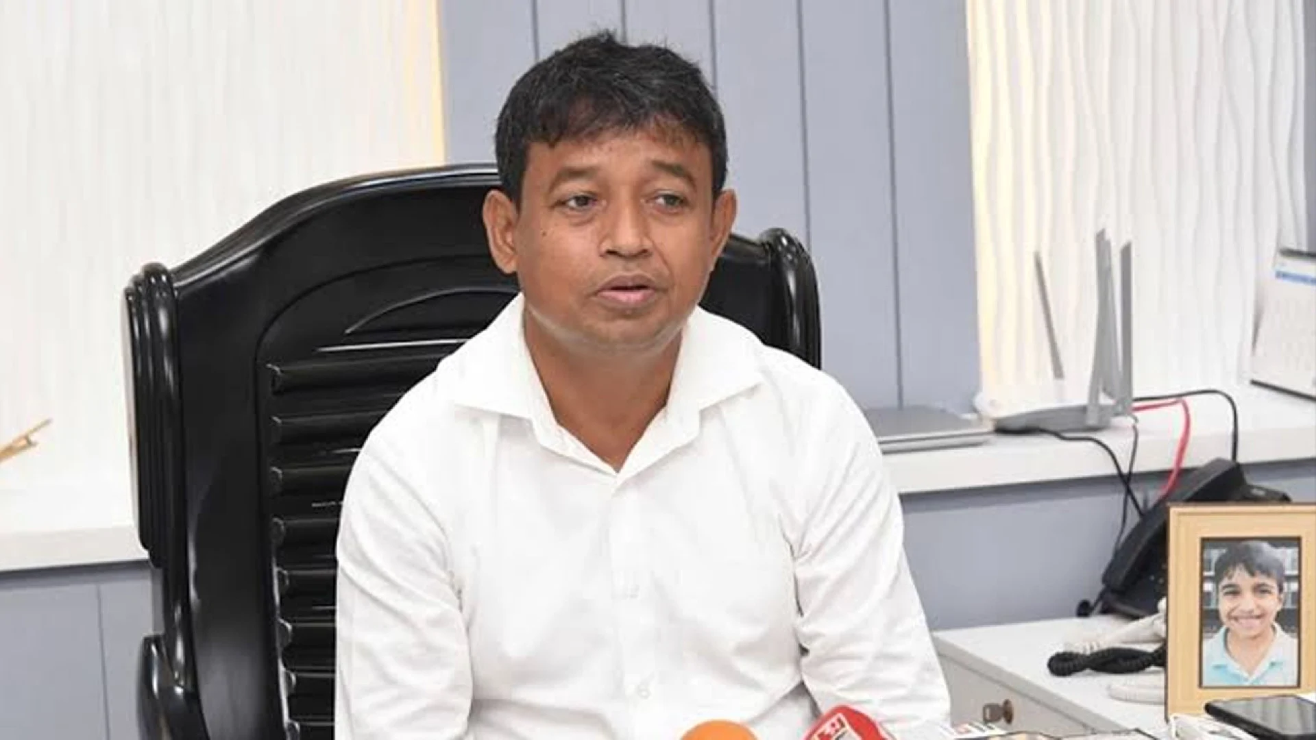 ডিবির সাবেক প্রধান হারুন ঢাকা-কক্সবাজারের সম্পদ জব্দ করেছে দুদক