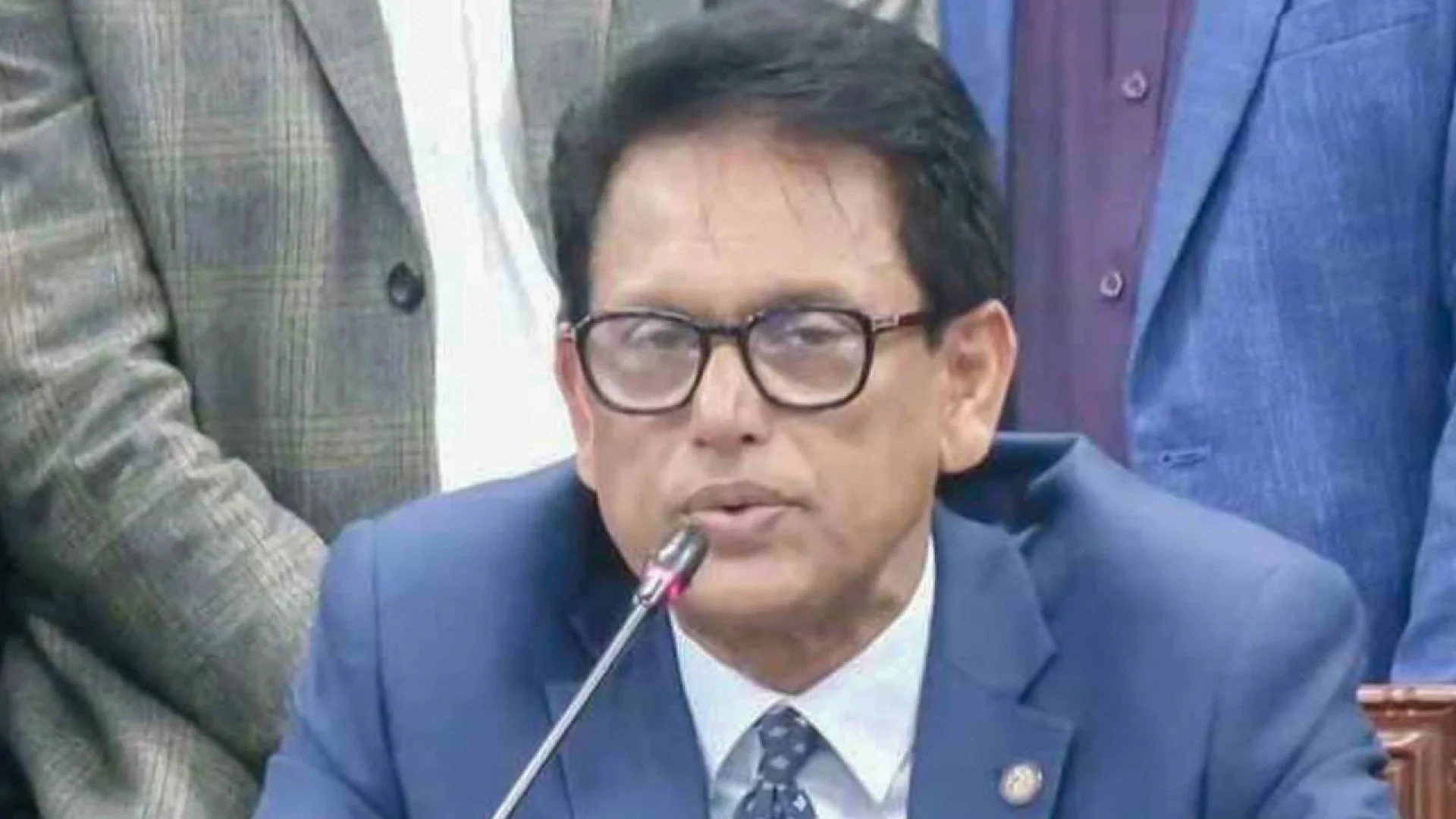 অনার্সের কোনো বিষয় বাতিলের পরিকল্পনা নেই: শিক্ষামন্ত্রী