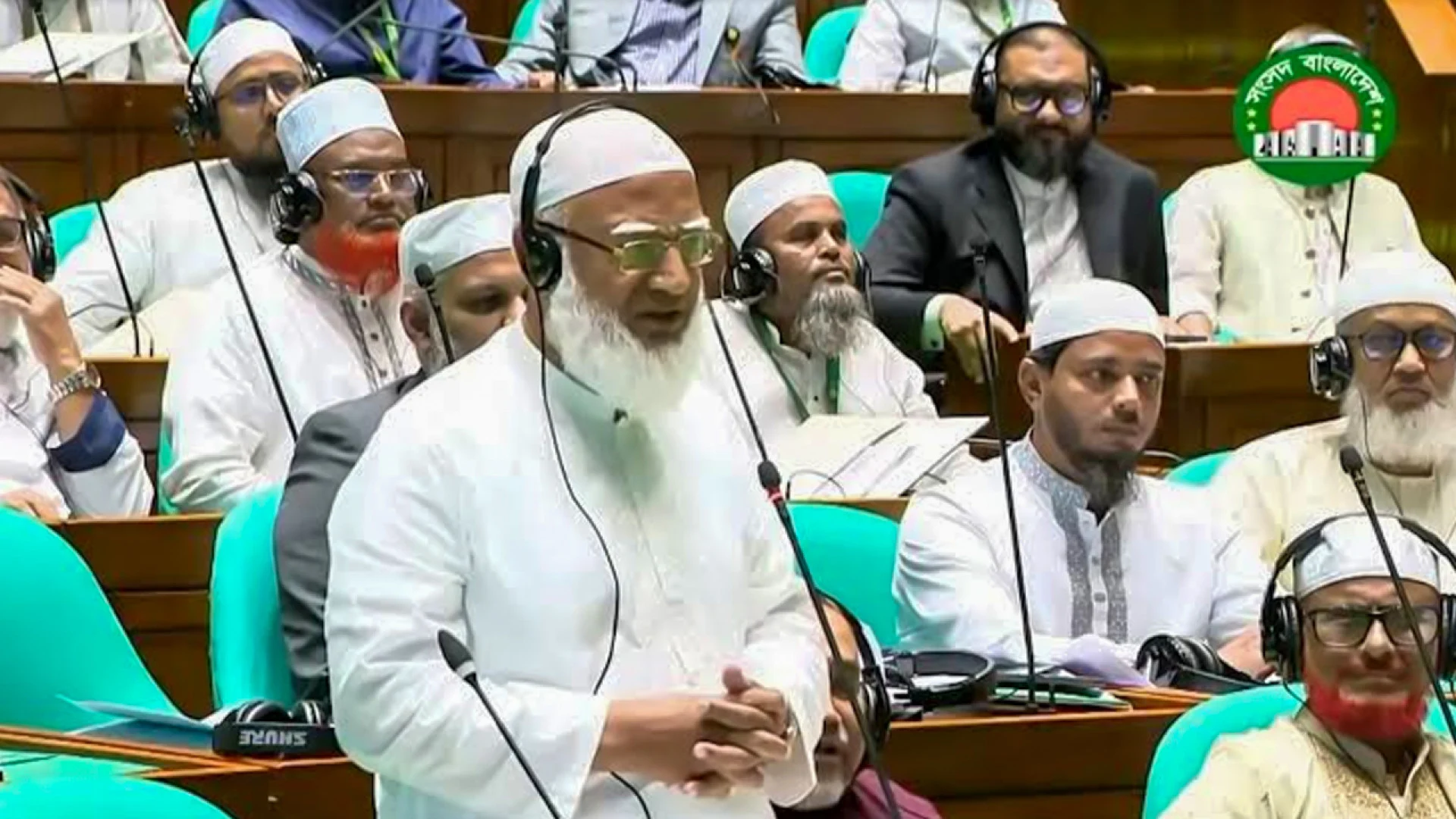 ইসলামী ব্যাংক ক্ষতিগ্রস্ত হলে অর্থনীতি ভয়াবহ সংকটে পড়বে: ড. শফিকুর রহমান