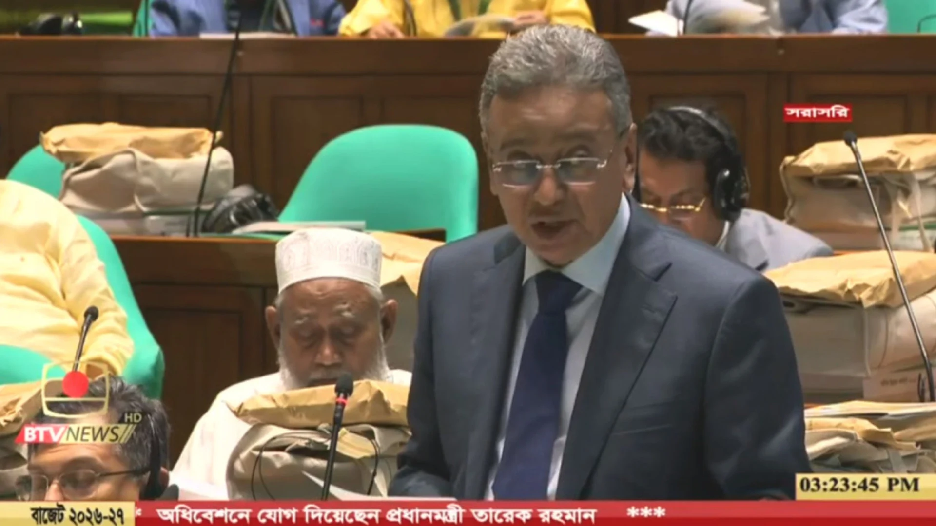 জাতীয় সংসদে বাজেট পেশ করছেন অর্থ ও পরিকল্পনামন্ত্রী