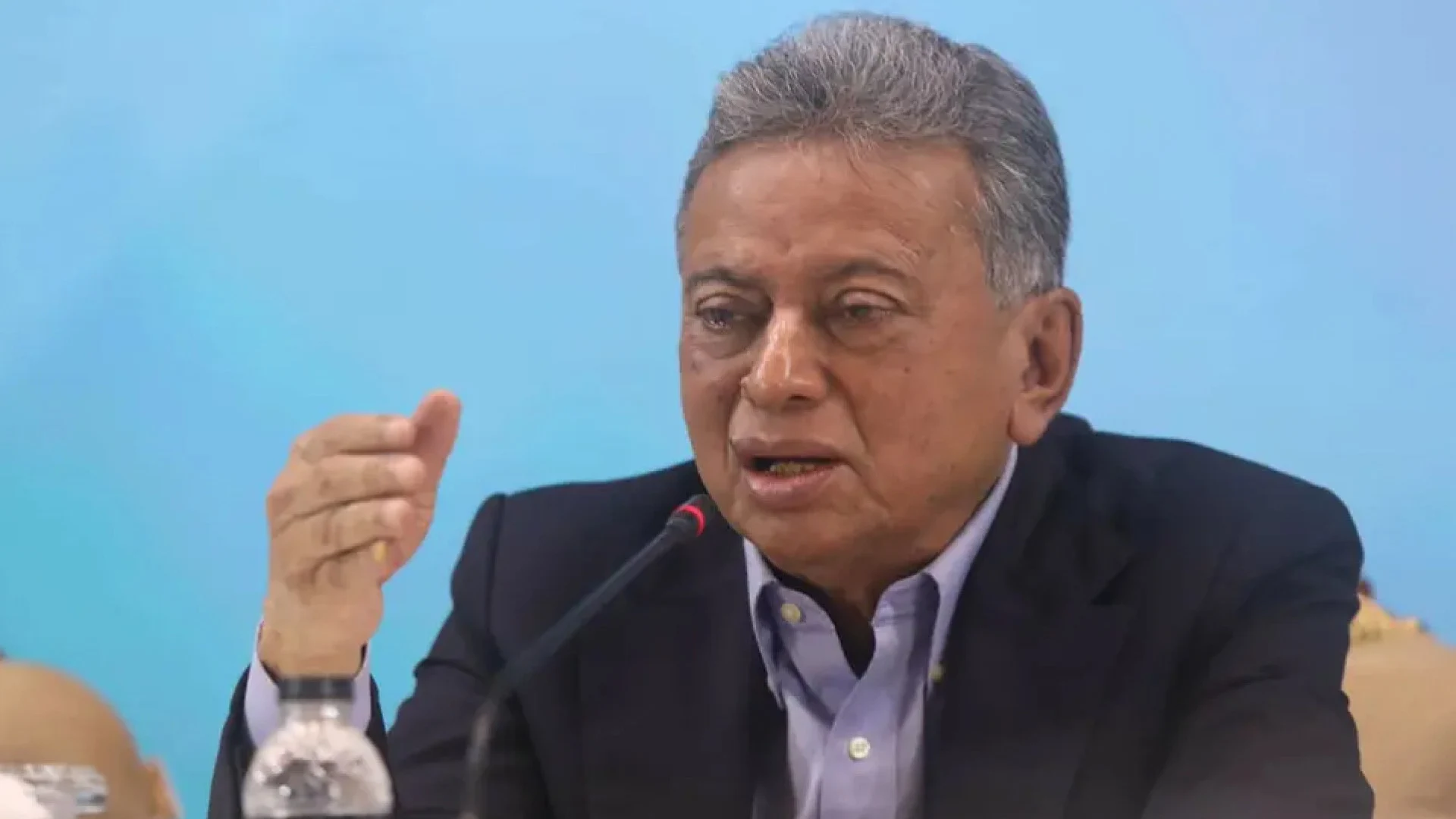 সরকারি কর্মকর্তা-কর্মচারীদের বেতন বাড়লে দুর্নীতি কমবে : অর্থমন্ত্রী