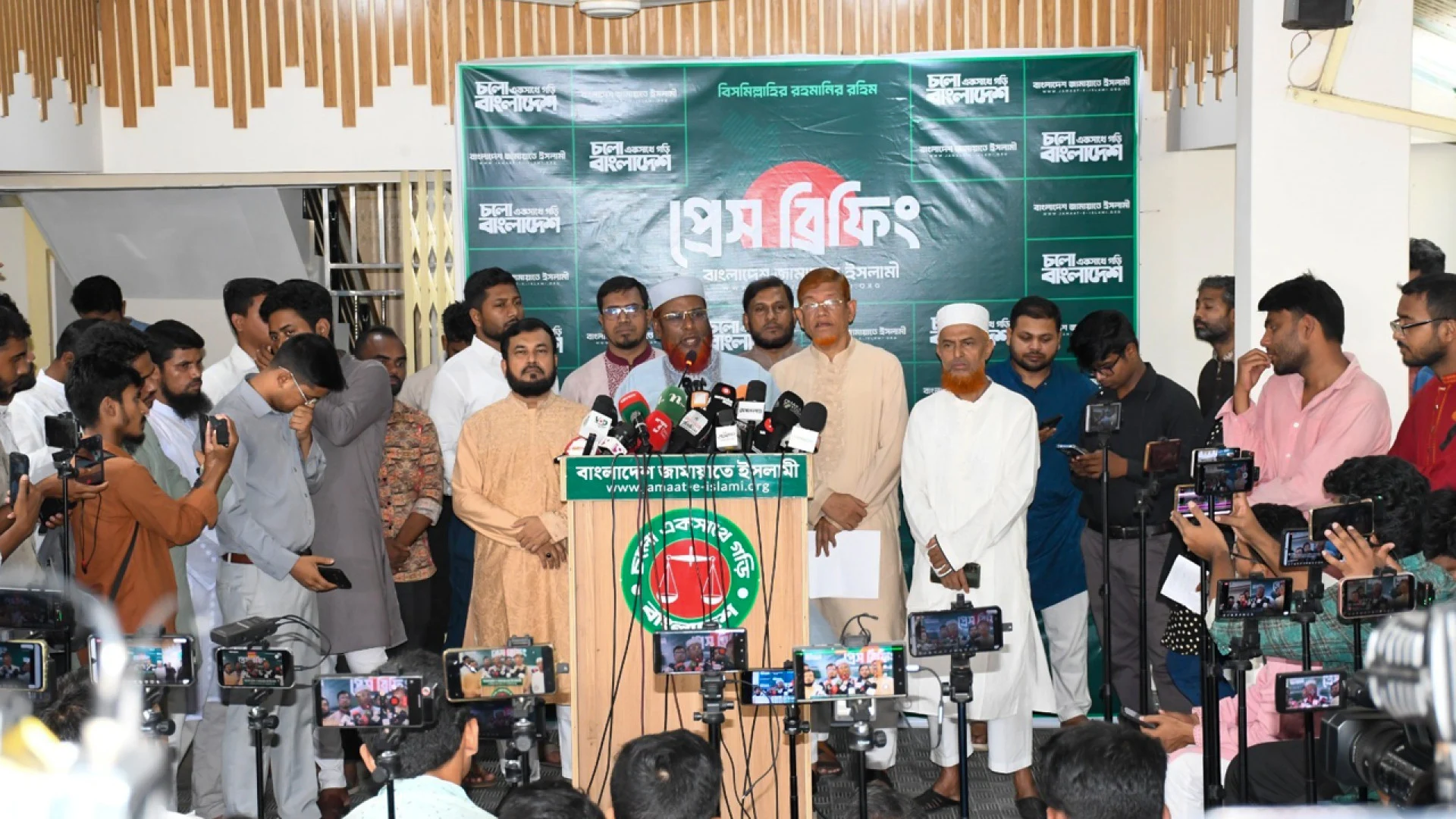 প্রস্তাবিত বাজেট অবাস্তবায়নযোগ্য, উচ্চাভিলাষী ও লুটপাটের সহায়ক: জামায়াত