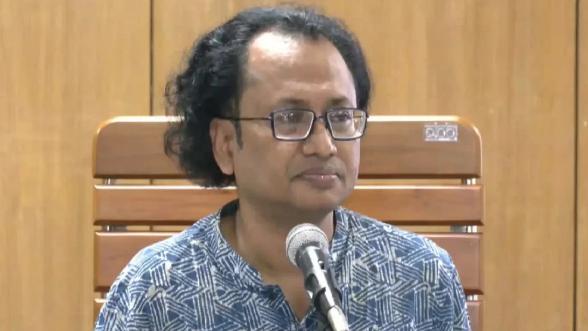 দিল্লিতে রাষ্ট্রীয় সফর বাতিল করে দেশে ফিরলেন ডা. জাহেদ