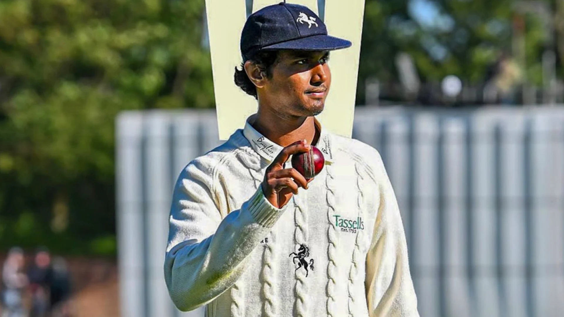 কাউন্টি অভিষেকেই হাসানের ঝড়, ক্যারিয়ারসেরা বোলিংয়ে কেন্টের বড় জয়