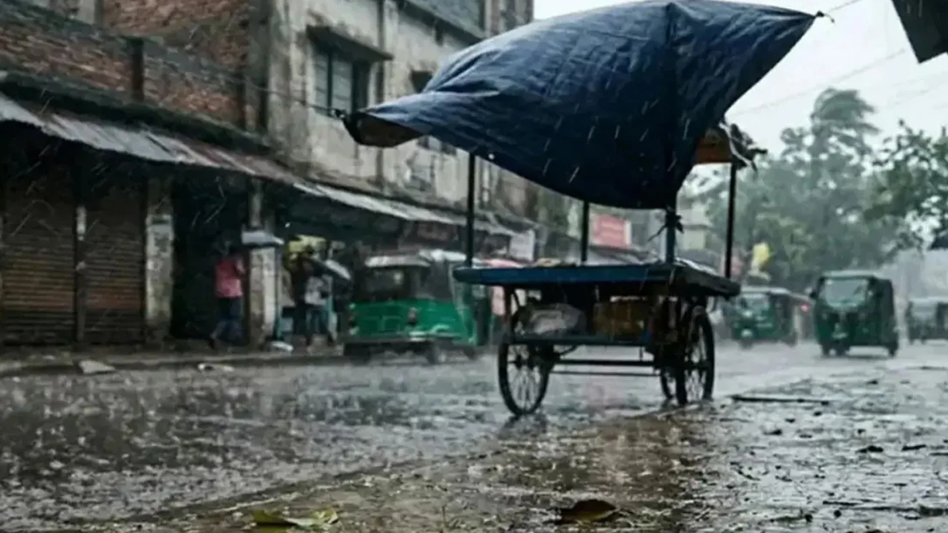 দেশের ৯ অঞ্চলে ঝড়ো হাওয়ার শঙ্কা,  নদীবন্দরগুলোকে ১ নম্বর সতর্কসংকেত
