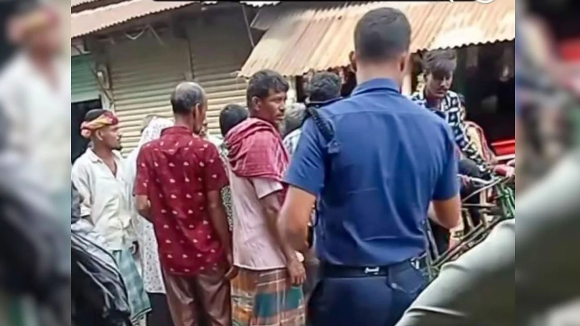 গোপালপুরে প্রকাশ্যে রড দিয়ে পিটিয়ে যুবককে হত্যা