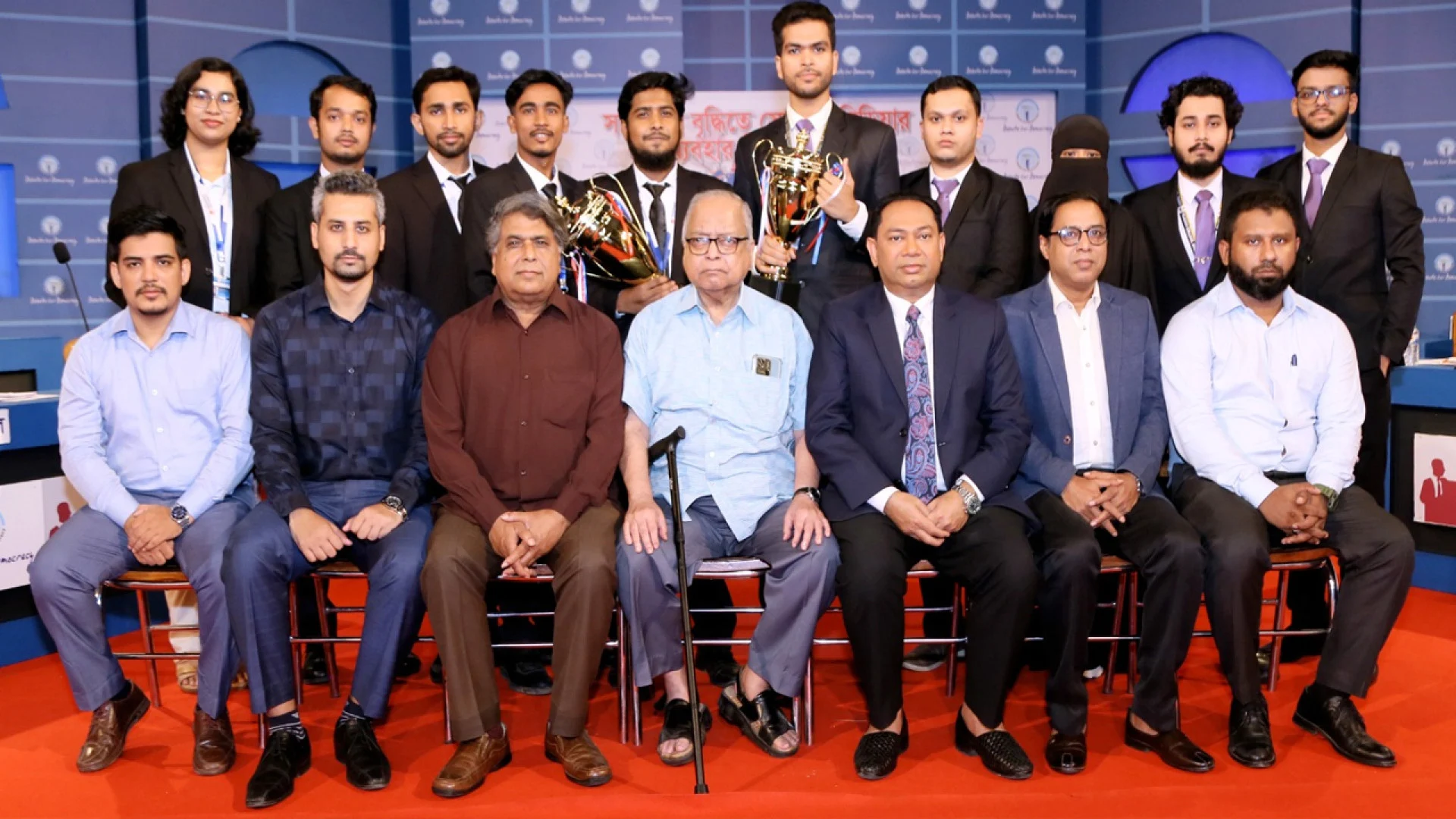 প্রতিষ্ঠাবার্ষিকীতে আওয়ামী লীগের গোলযোগ সৃষ্টির শক্তি নেই : ড. মাহবুব