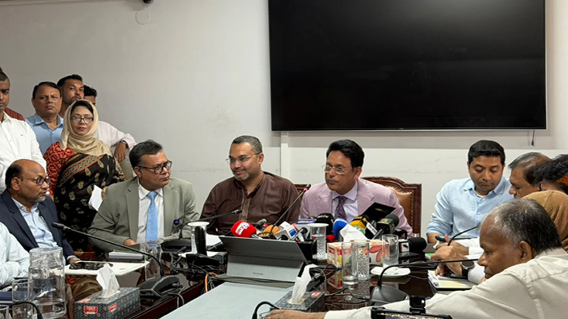 এসএসসি ও সমমানের ফল প্রকাশ ২০ জুলাই : শিক্ষামন্ত্রী