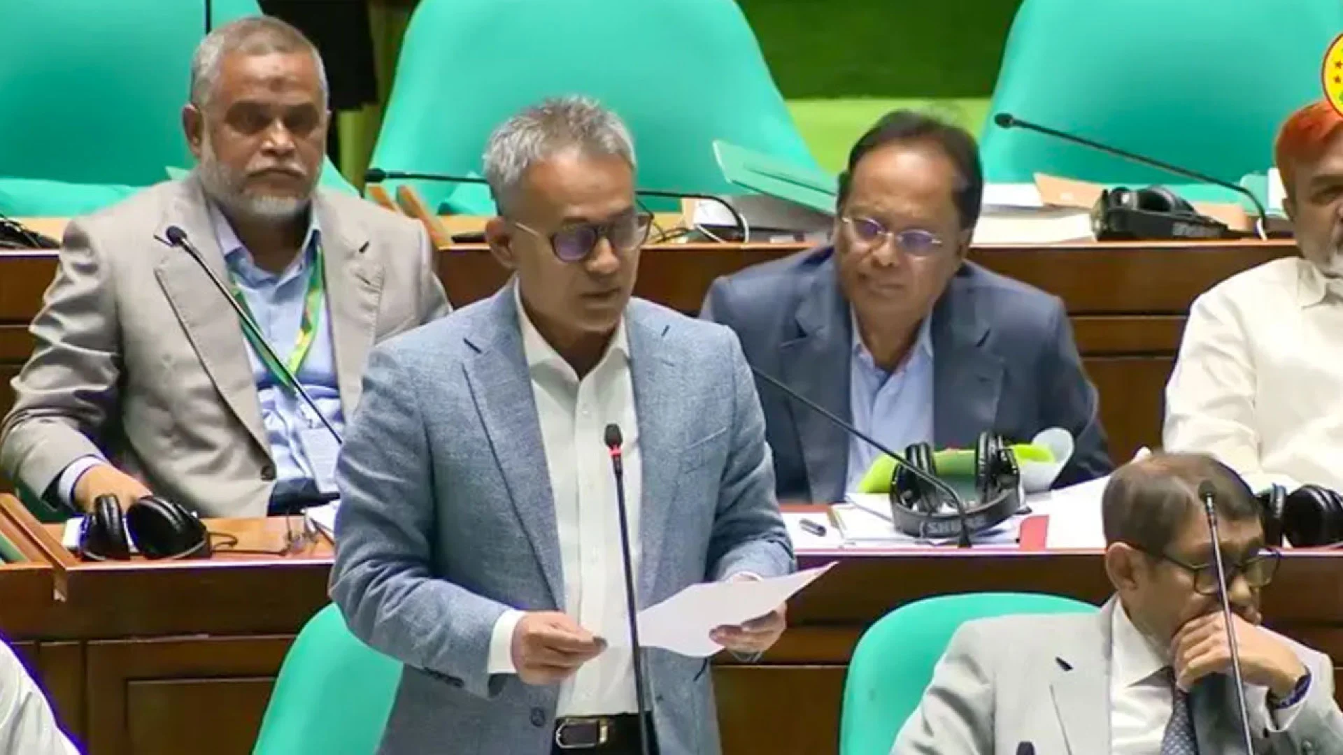 ব্যাটারিচালিত রিকশা নিয়ন্ত্রণে আসছে সুনির্দিষ্ট নির্দেশনা: সেতুমন্ত্রী