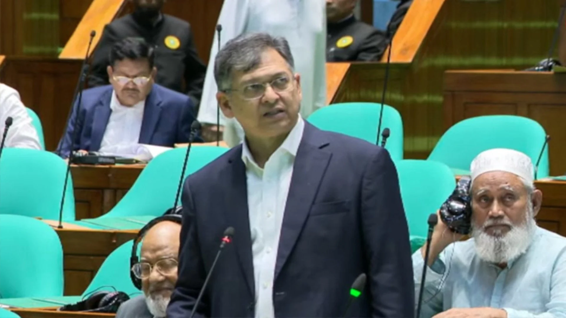 মডেল মসজিদ নির্মাণে দুর্নীতির তদন্ত হবে: স্বরাষ্ট্রমন্ত্রী