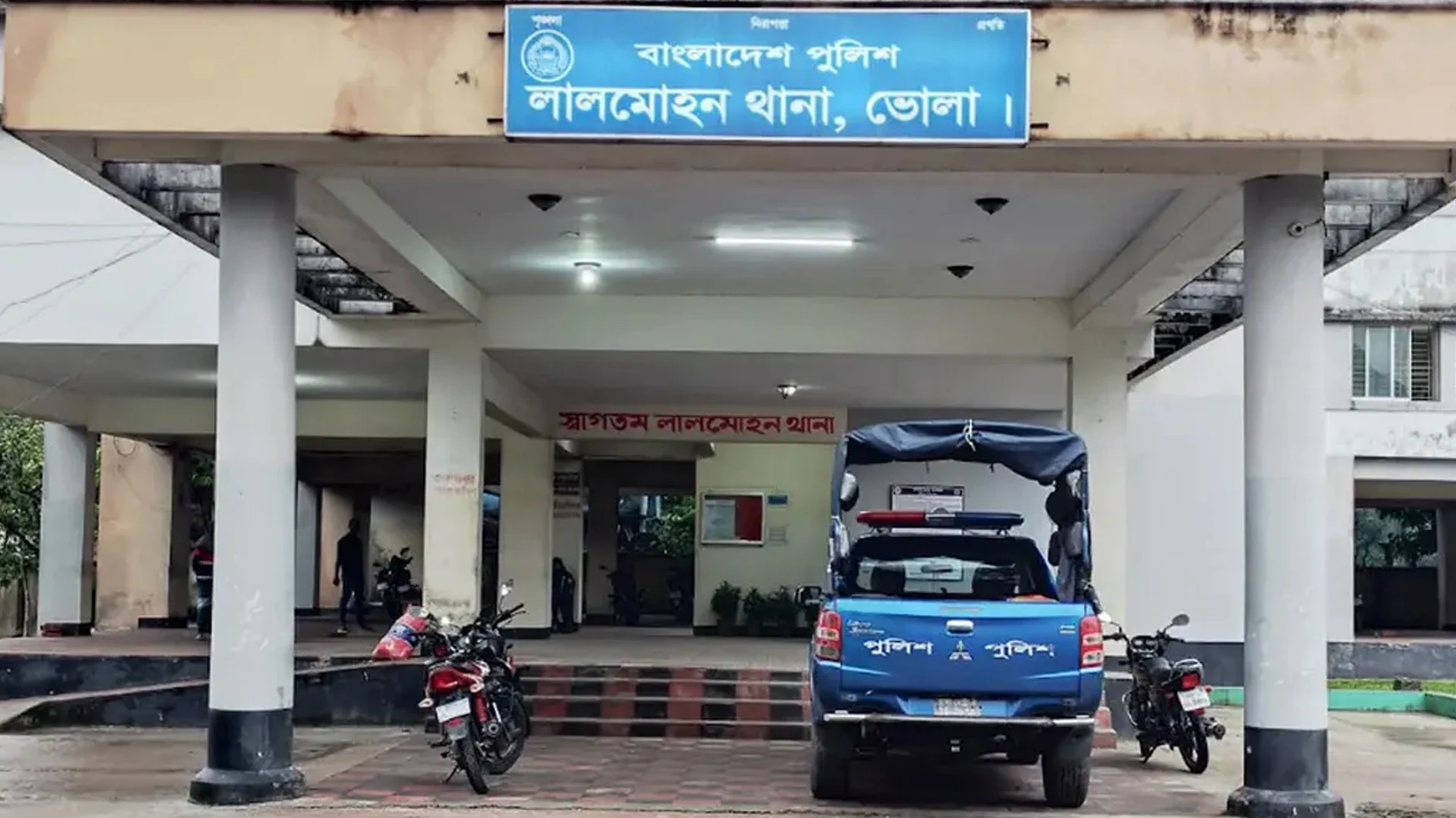ভোলায় স্ত্রীর সঙ্গে অভিমানে গলায় ফাঁস দিয়ে স্বামীর আত্মহত্যা