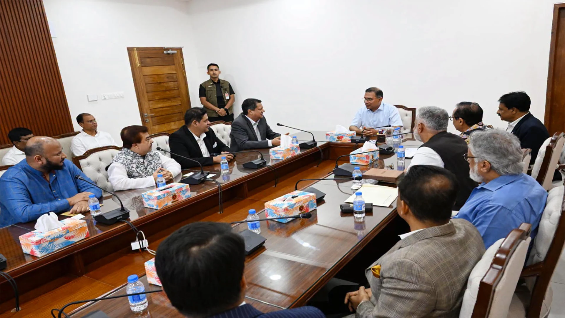 প্রধানমন্ত্রীর সঙ্গে রিহ্যাব প্রতিনিধিদলের সৌজন্য সাক্ষাৎ