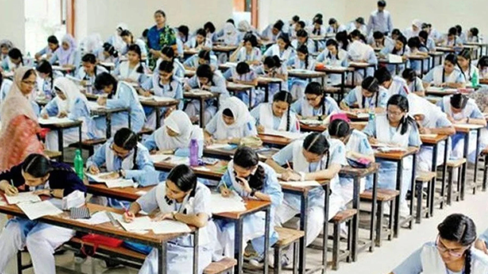 এসএসসিতে এবারও নেই গ্রেস মার্ক, ‘যা লিখেছে তাই নম্বর’ নীতিতে মূল্যায়ন